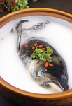 清炖千岛湖鱼头