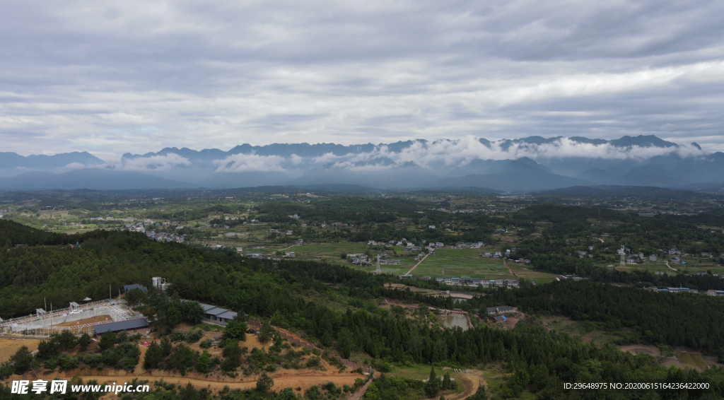 山 风景 自然 田园 民居 蓝