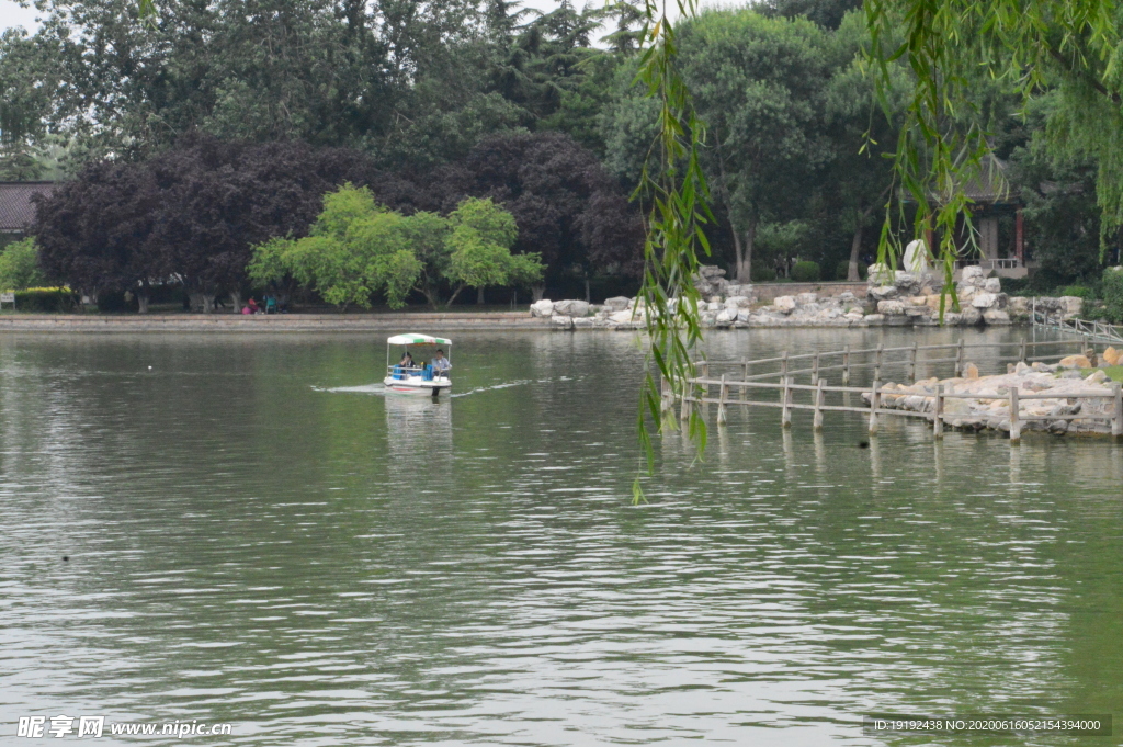 湖水风景