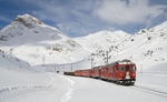 雪中列车