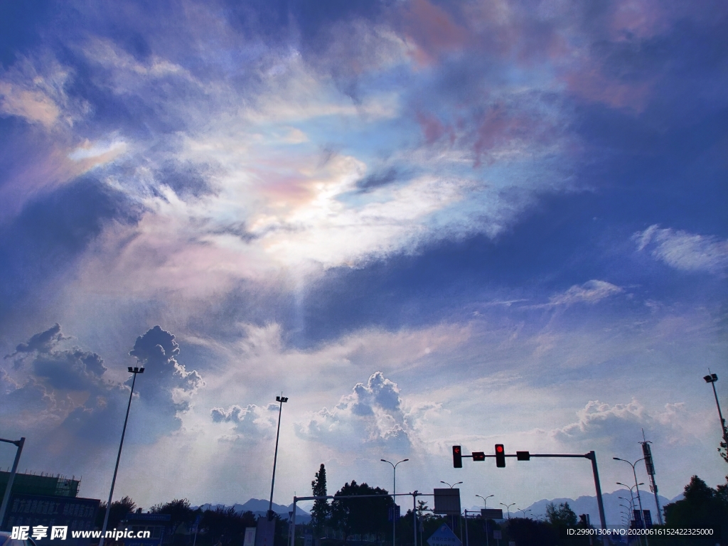 天空