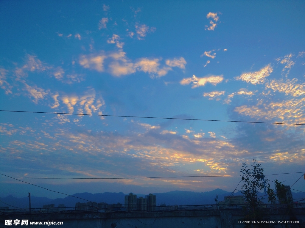 天空