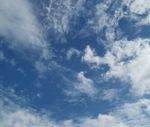 夏日蓝天