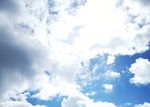 夏日蓝天