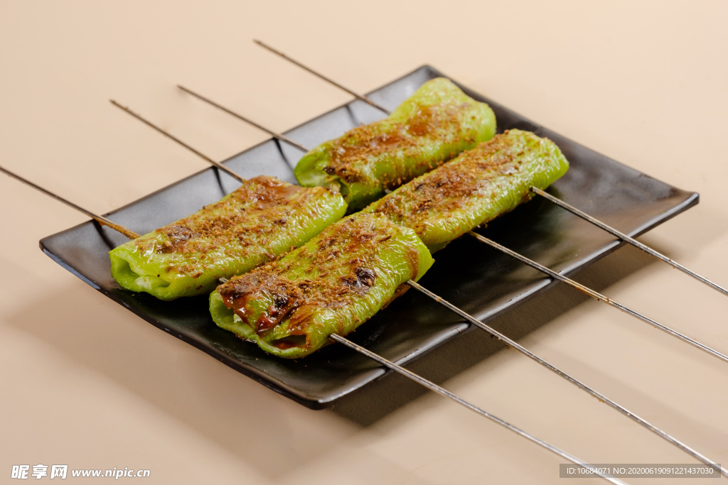 夜市烧烤美食烤串拼盘