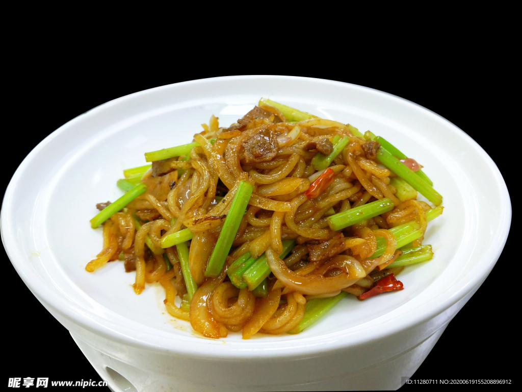 额吉牛肉炒粉
