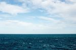 蔚蓝大海海水