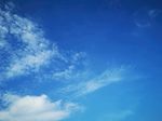 夏日蓝天