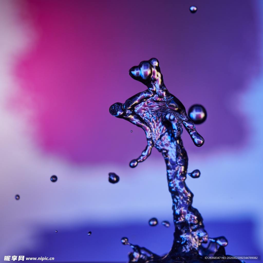 溅起的水花