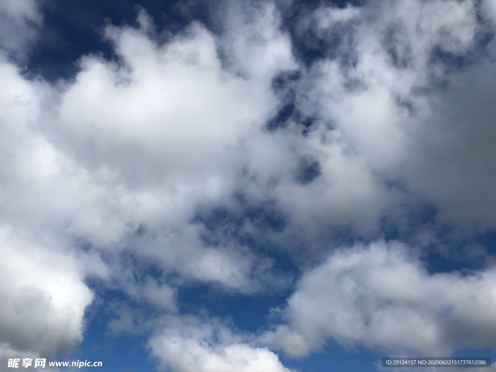 天空