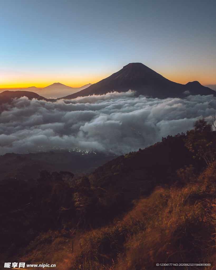 山