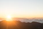 高山日出日落