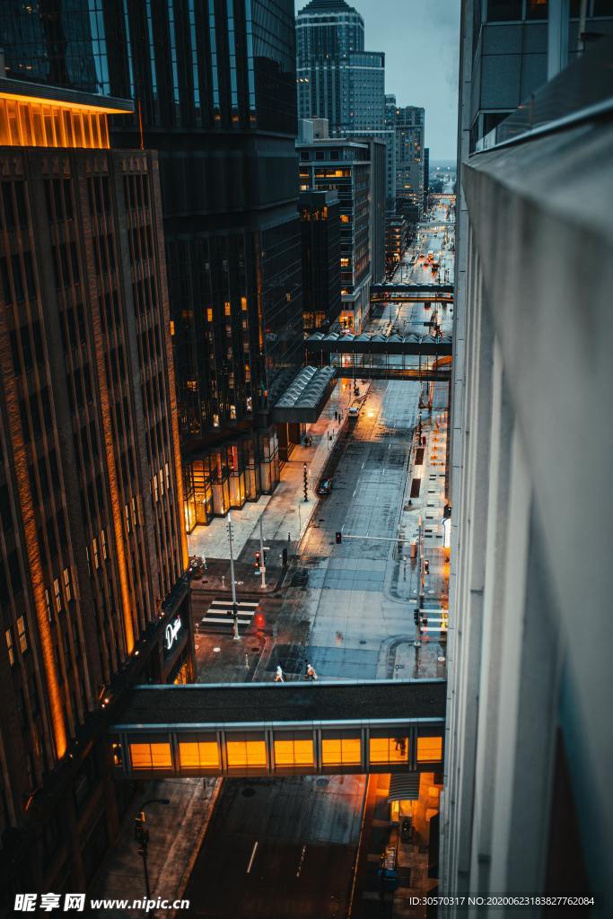 城市