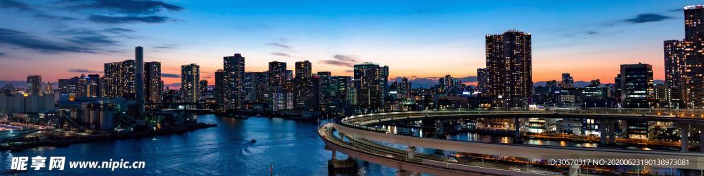 城市