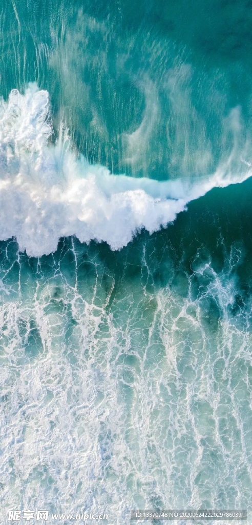 绿海波浪