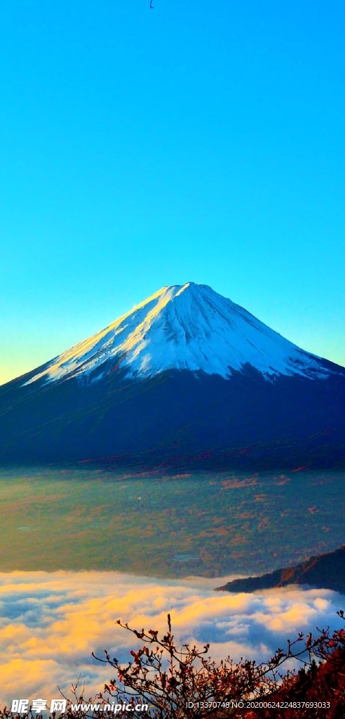 滤镜山背景