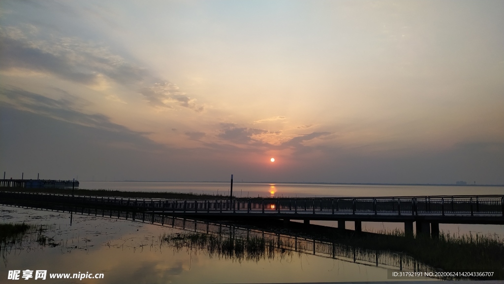 太湖落日