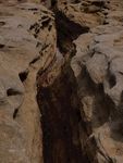 峡谷 小溪