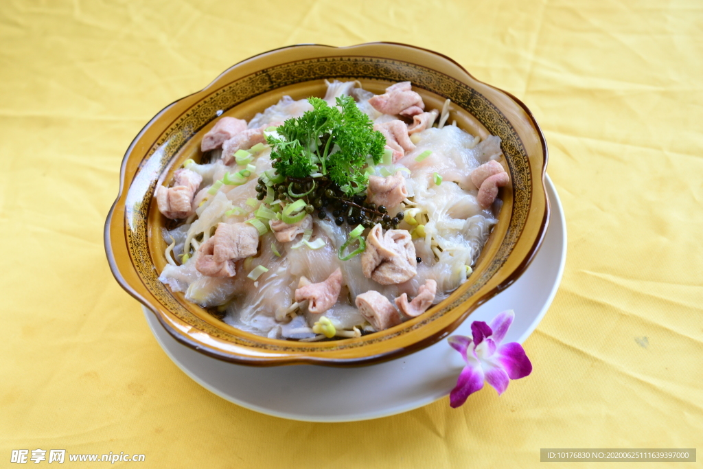 酸辣肥肠鱼