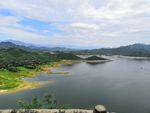阴晴易水湖