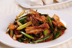 蒜薹炒肉片