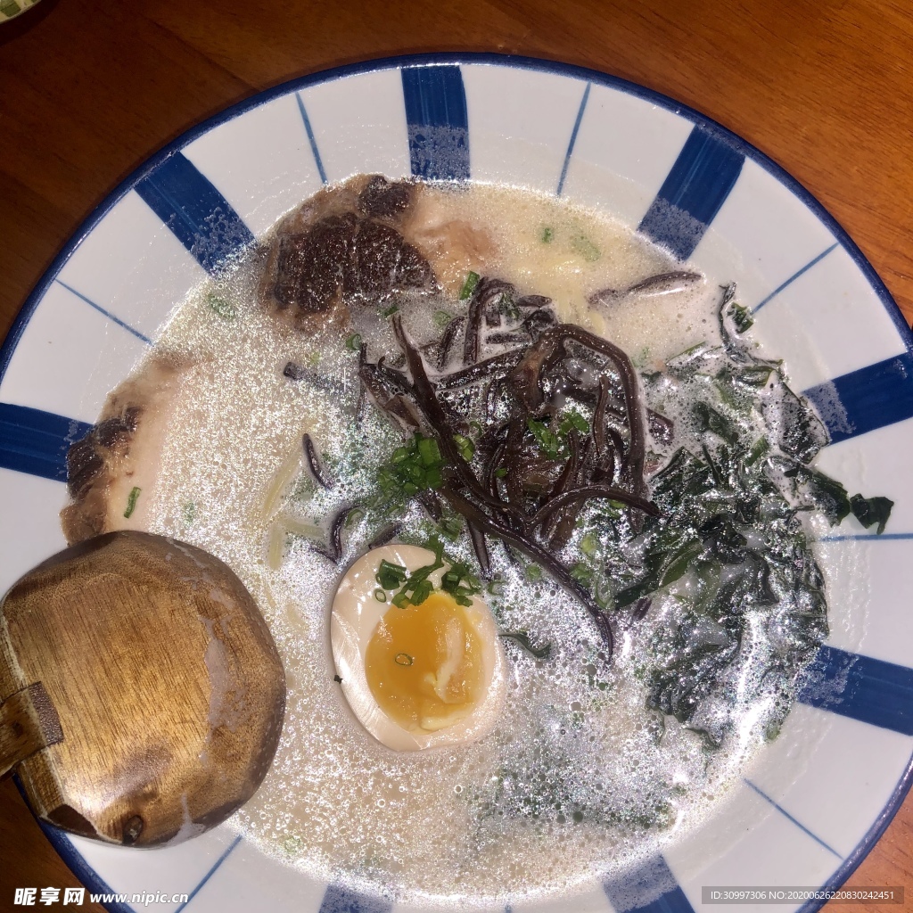 豚骨拉面