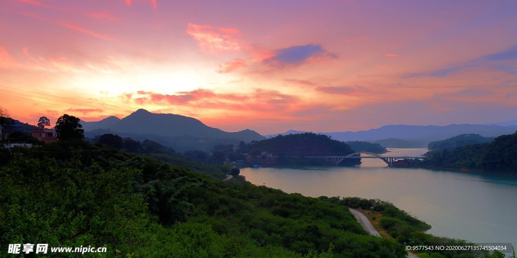 山峰