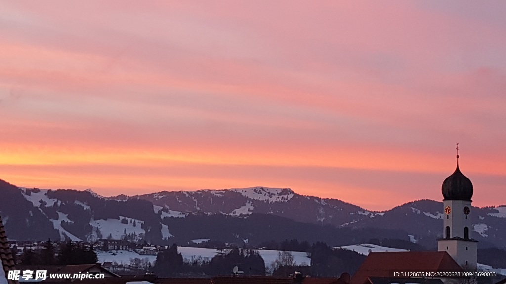 雪山 城市