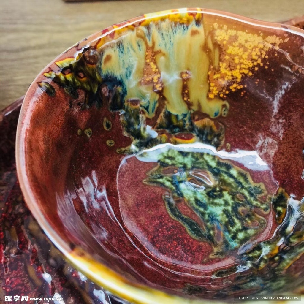 流体纹路陶瓷碗