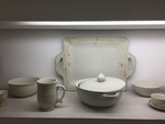 灰白色陶瓷厨具