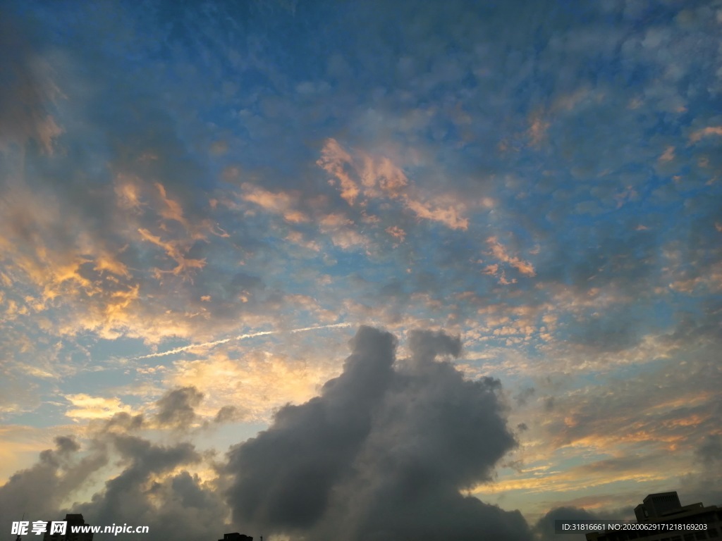 天空