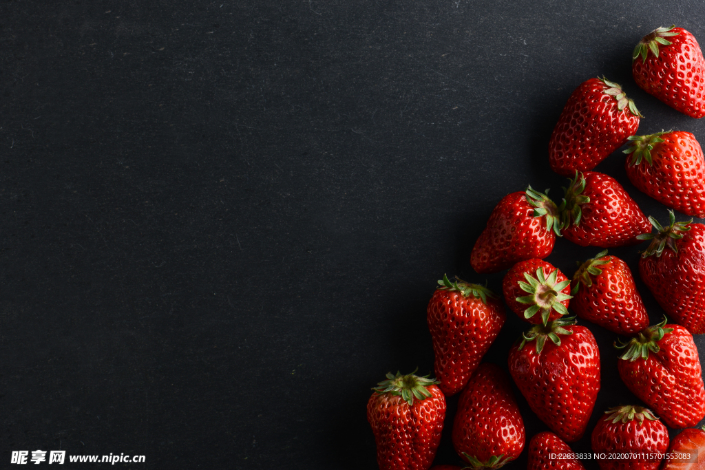 草莓摄影 光影草莓 草莓素材