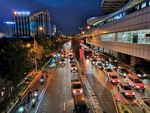 昆明饵季路地铁站夜景