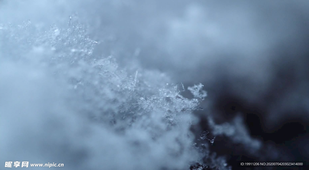 下雪结冰特写实拍