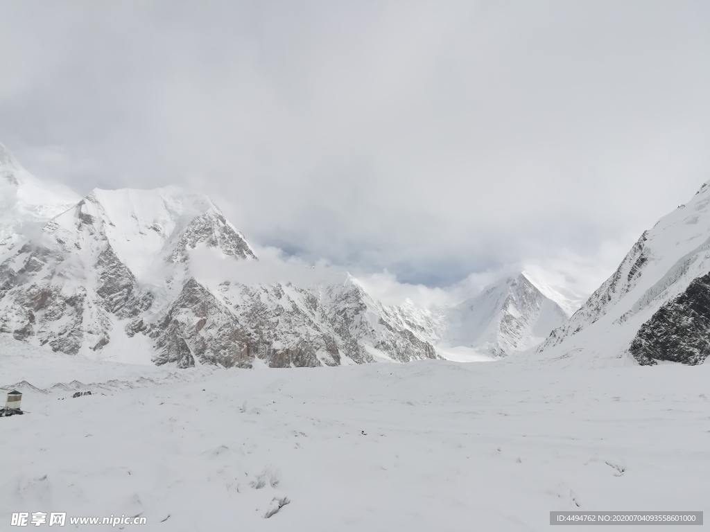 雪山