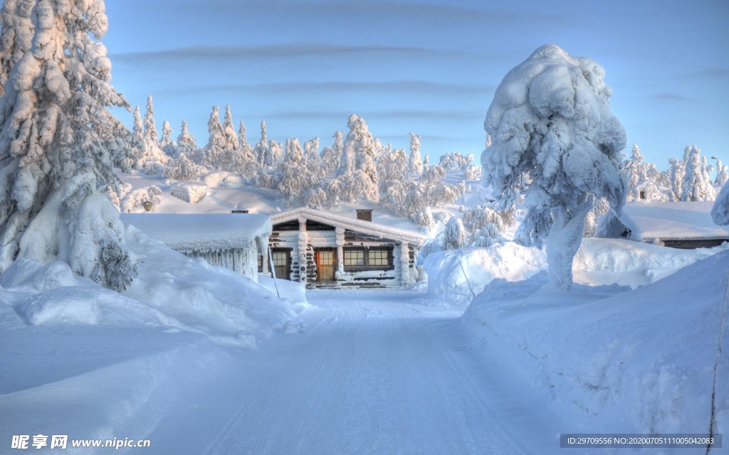 木屋雪景