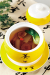 鹿茸炖裙边