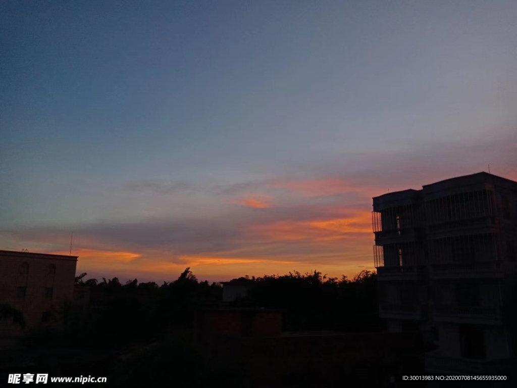 夕阳西下