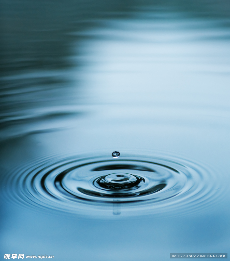 水