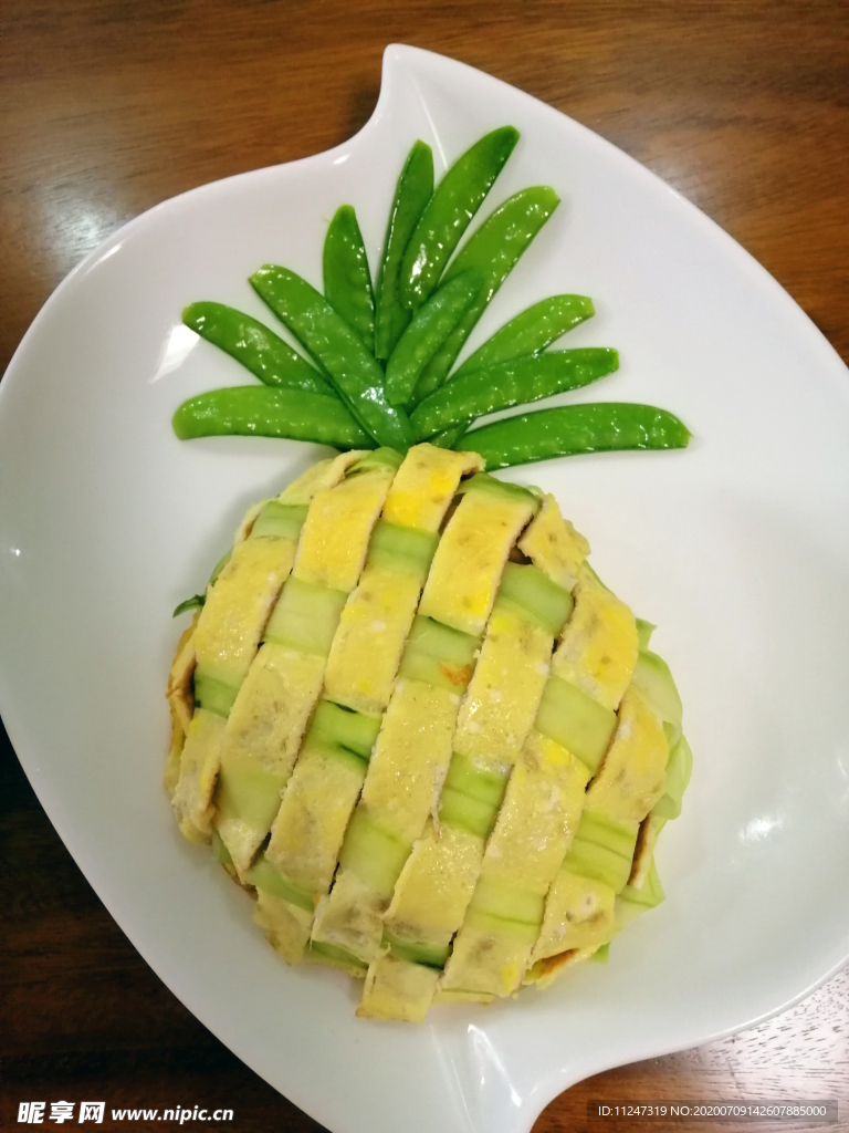 菠萝蛋卷