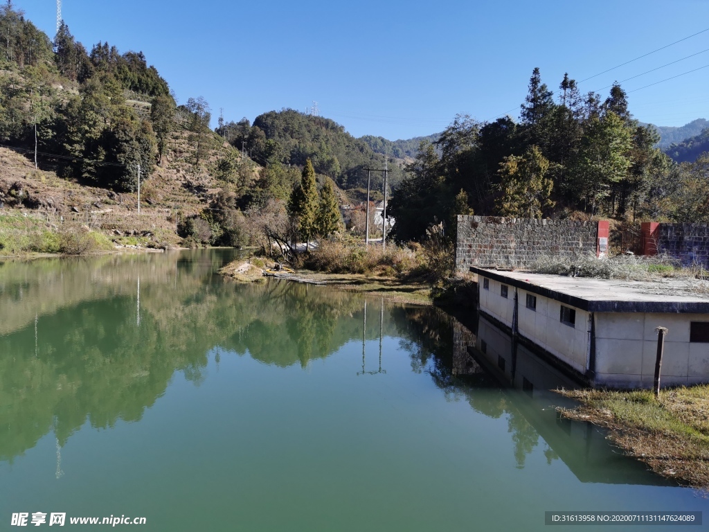 水库 湖面 水面