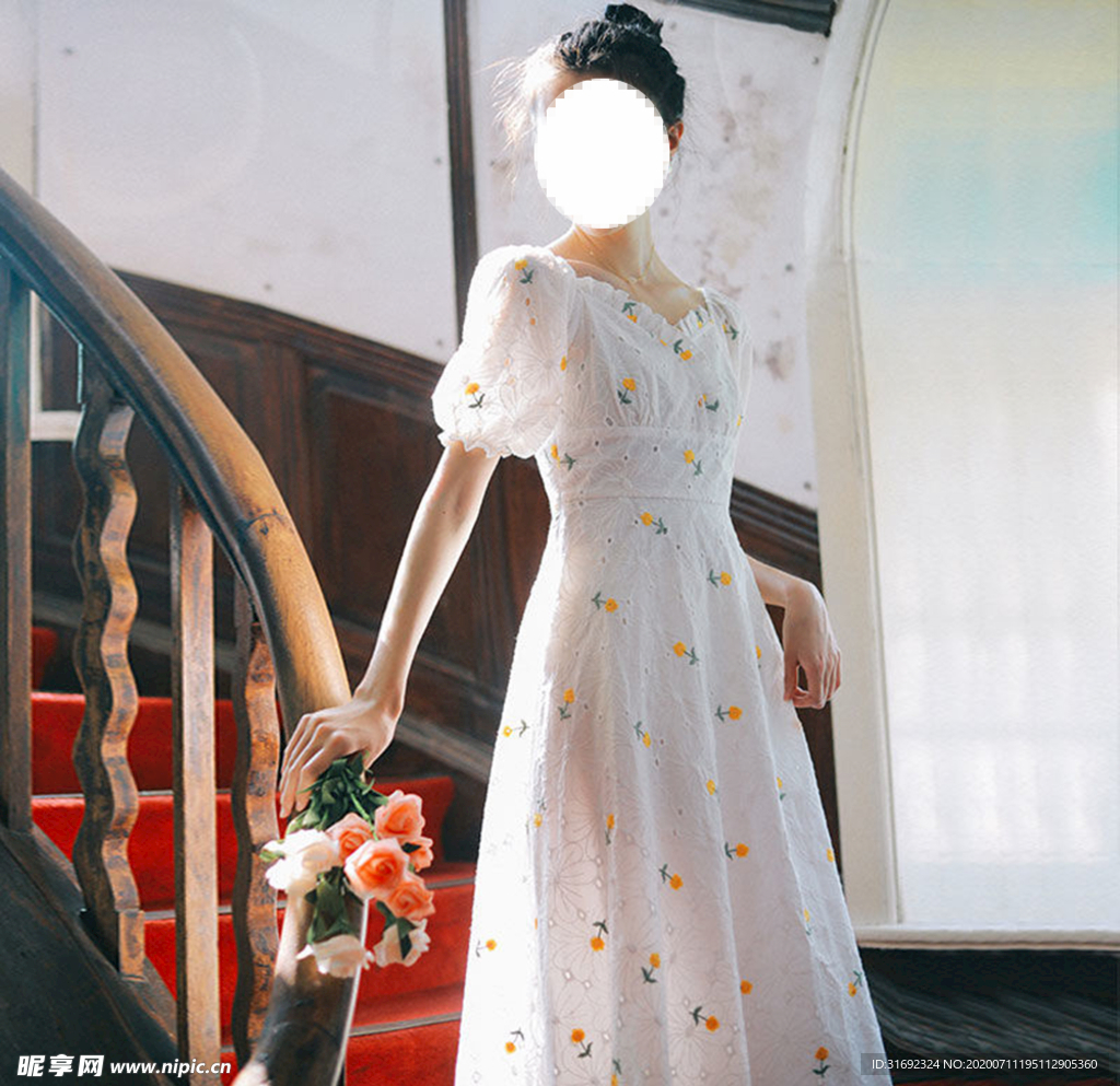 法式连衣裙