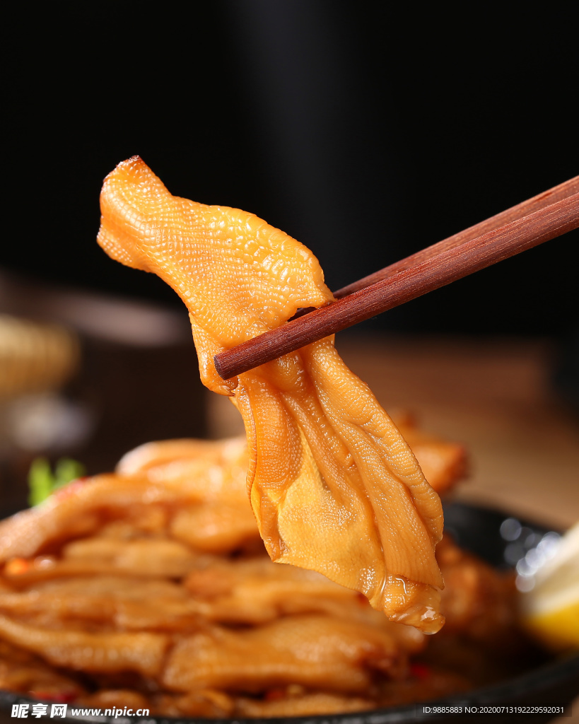 酸辣鸭掌