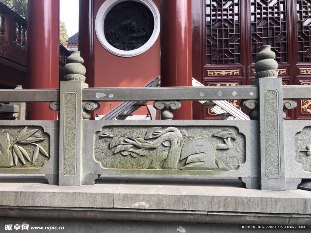 寺庙莲花