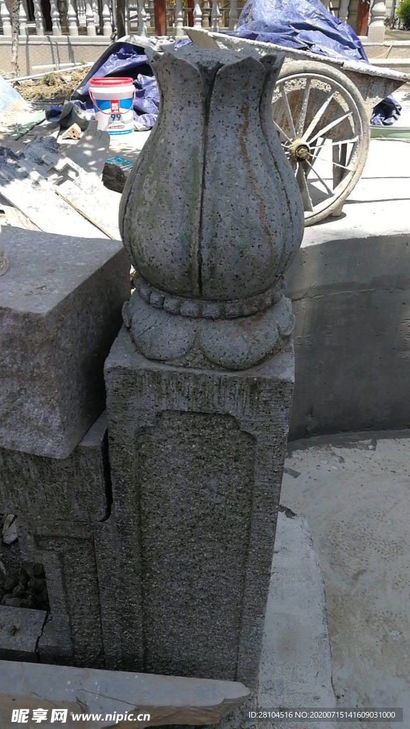 栏杆柱子莲花头