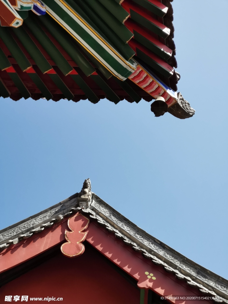 屋檐