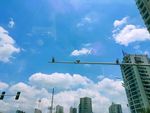 城市蓝天