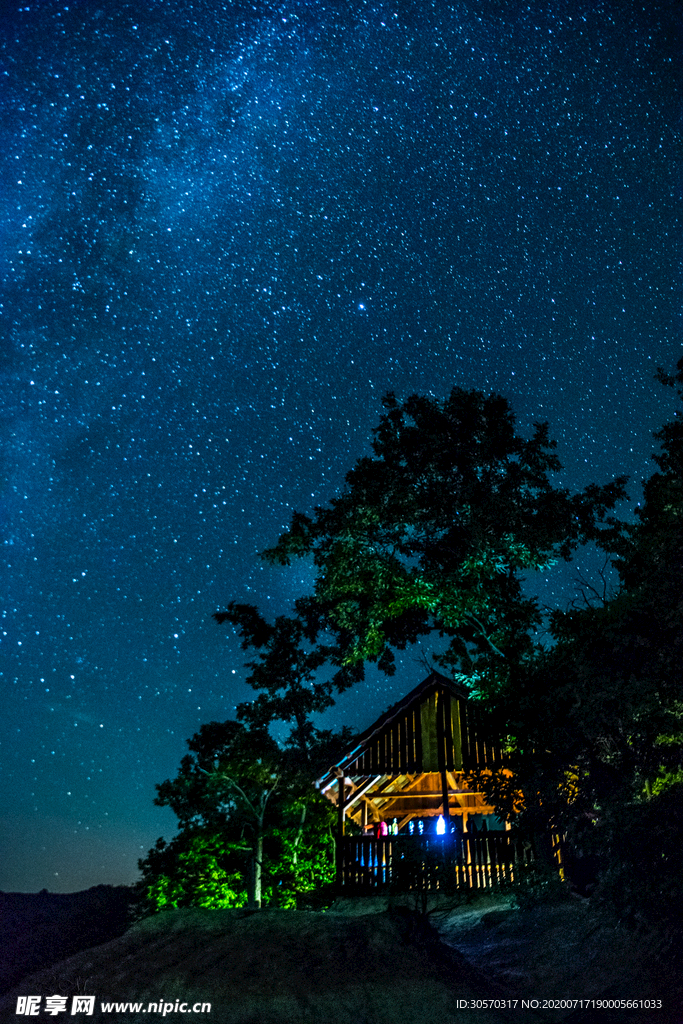 天空