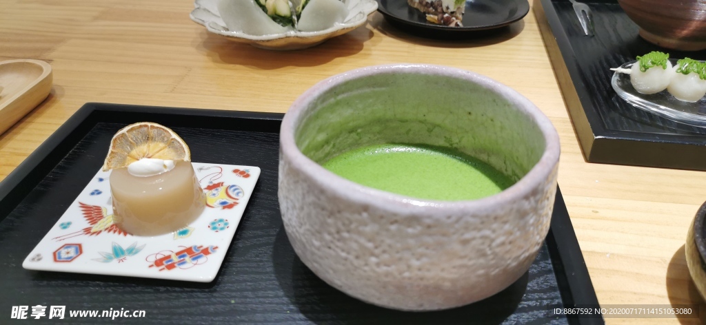 抹茶和甜点