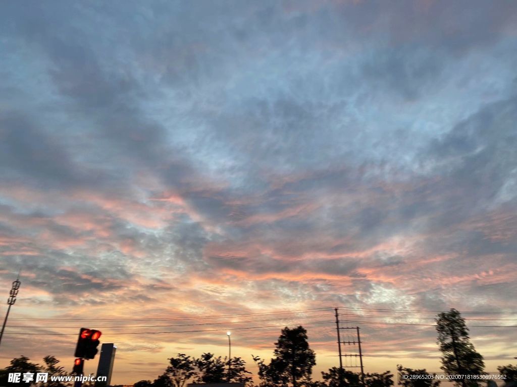 天空